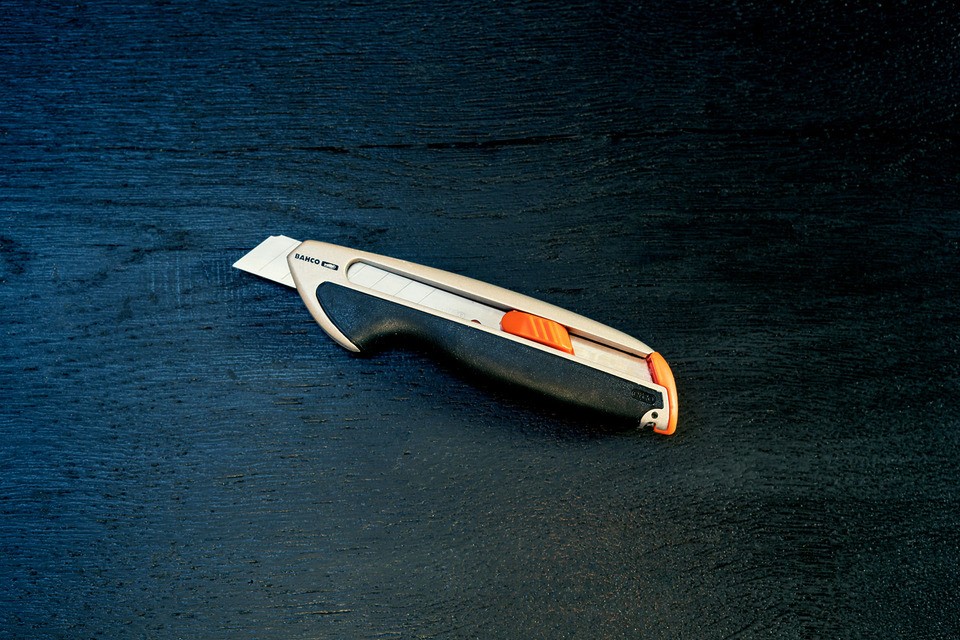 Bahco Cuttermesser Ergo mit Abbrechklinge 18 mm