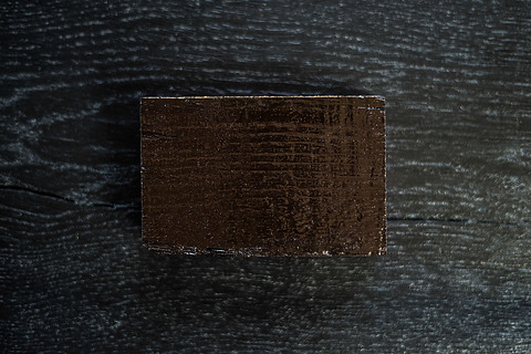 Linseed Oil Paint Burnt Umber Brown