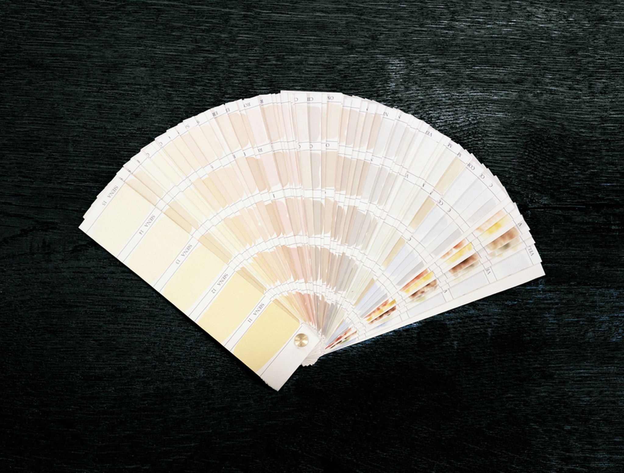 Limewash Paint for indoor or outdoor use Ocra 21